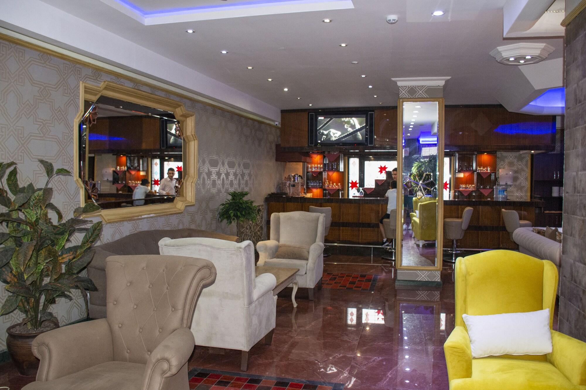 Hermanos Hotel Istanbul Bagian luar foto