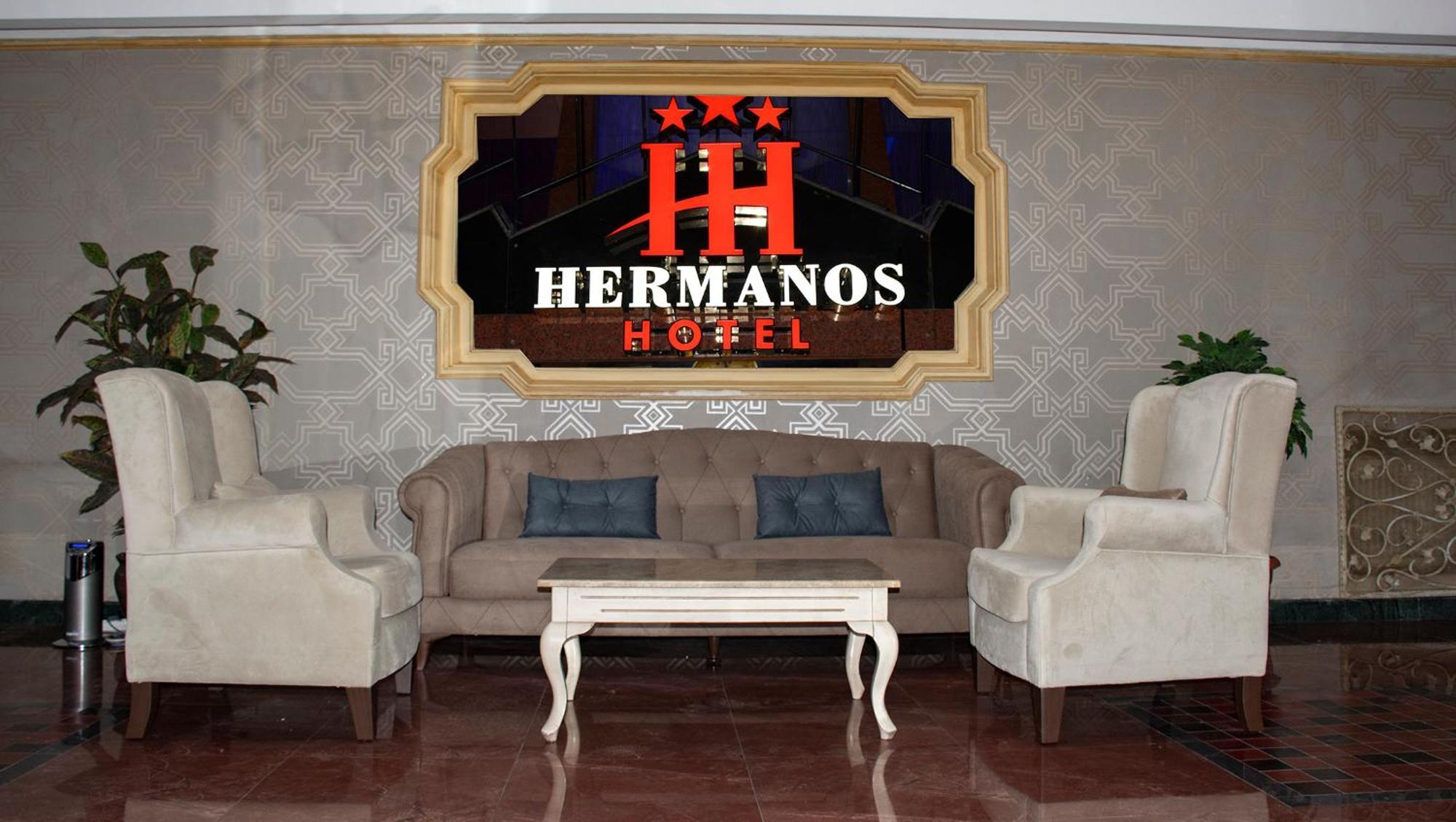 Hermanos Hotel Istanbul Bagian luar foto