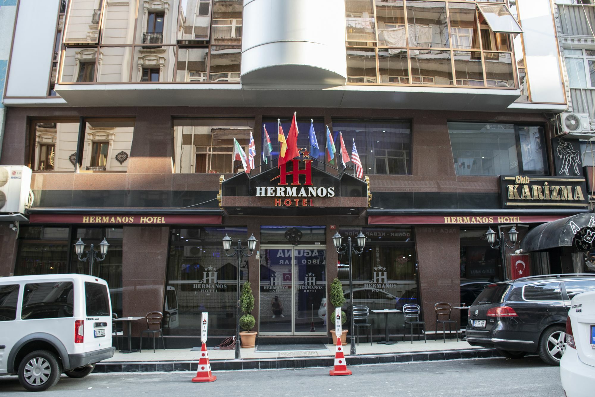 Hermanos Hotel Istanbul Bagian luar foto